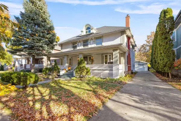 Green Bay, WI 54301,827 S QUINCY ST