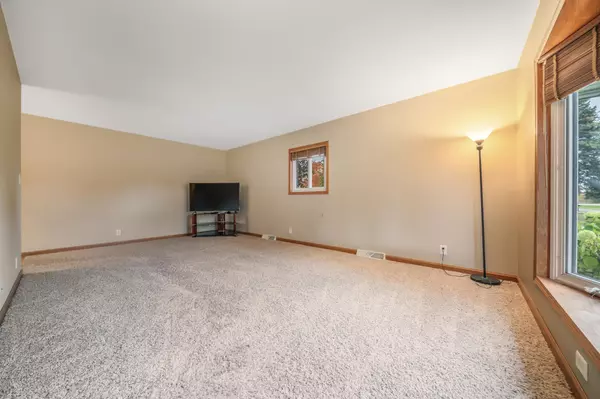 Oshkosh, WI 54901,3945 NIELSEN DR DR