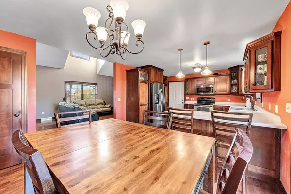 Lena, WI 54139,7598 FRANCIS CT