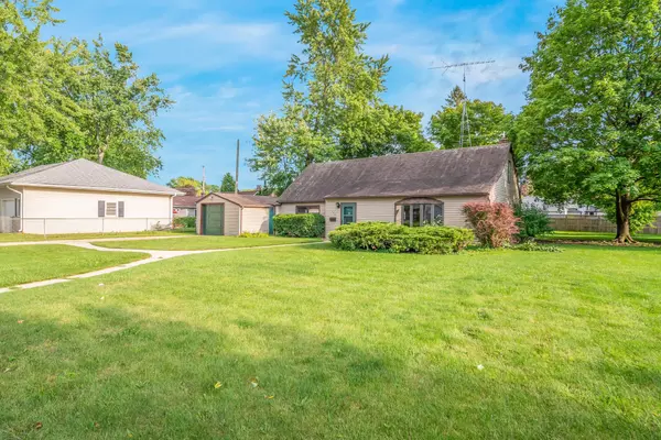 Fond Du Lac, WI 54935,308 E MCWILLIAMS ST