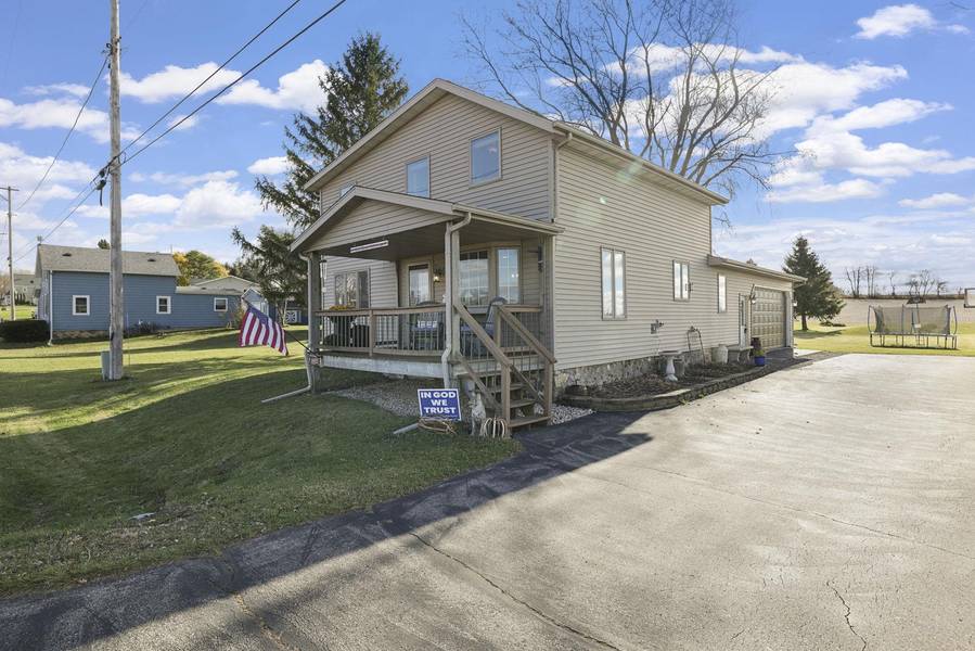 W6609 ST KILLIAN DR, Campbellsport, WI 53010-2805