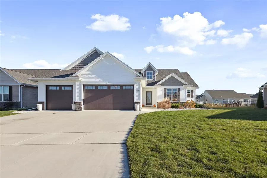 7759 SUNSTONE CT, De Pere, WI 54115