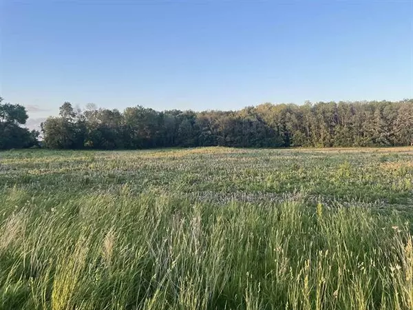 Pulaski, WI 54162,1018 PELICAN DR
