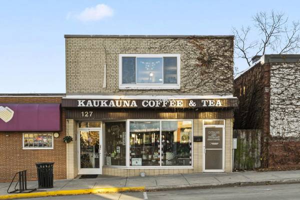 127 W WISCONSIN AVE, Kaukauna, WI 54130-2123