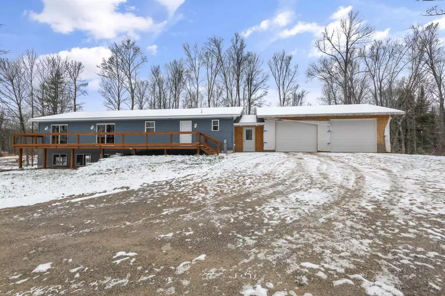 N8483 KOEPENICK RD, Deerbrook, WI 54424-9639