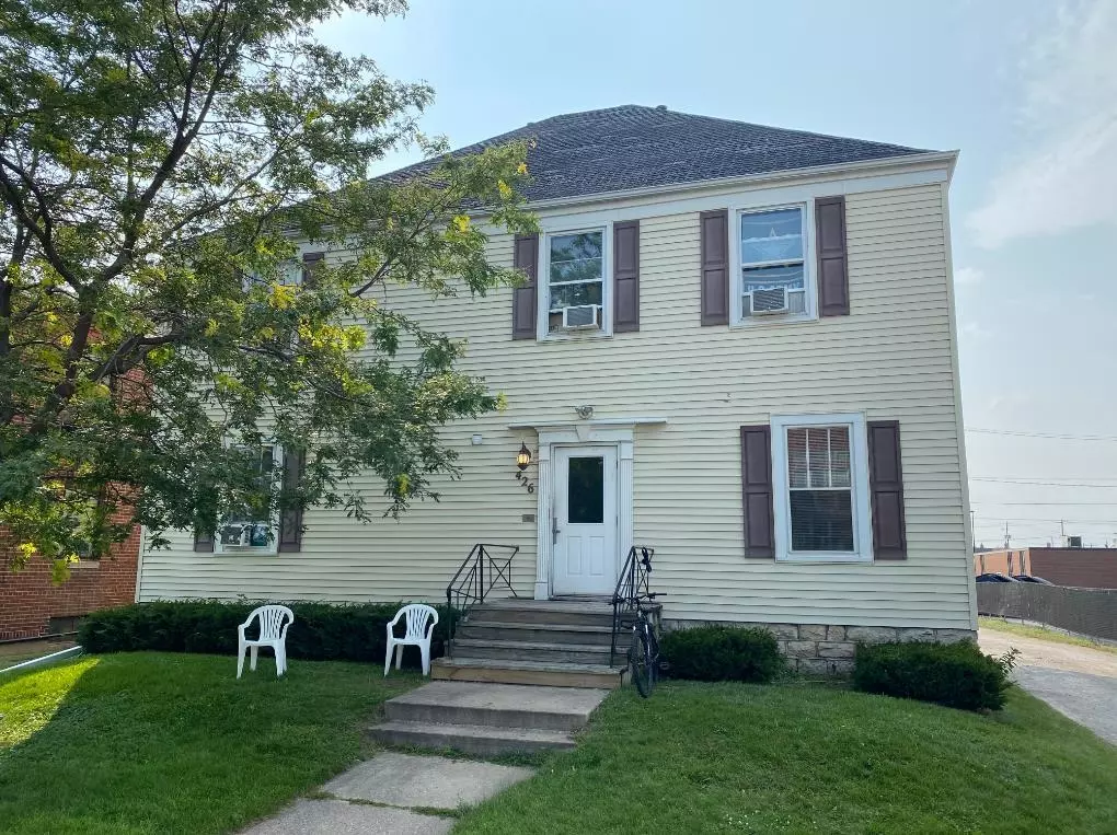 Green Bay, WI 54301,426 S JEFFERSON ST