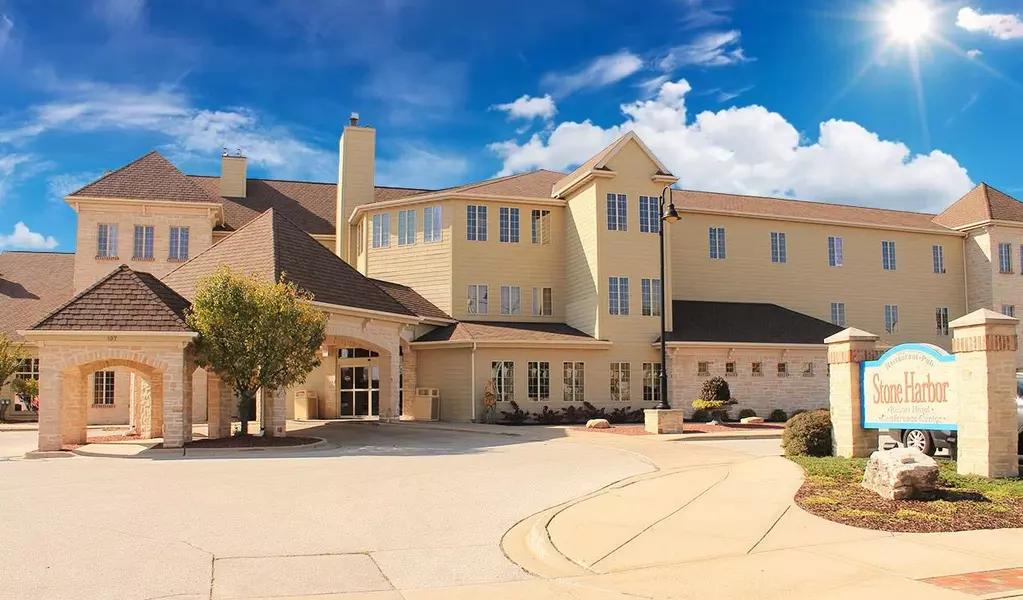 107 N 1ST AVE #201-203-205, Sturgeon Bay, WI 54235