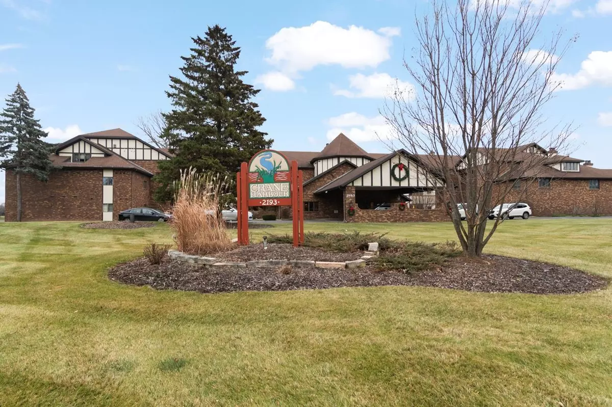 Appleton, WI 54914,2193 SUNRISE DR #6C