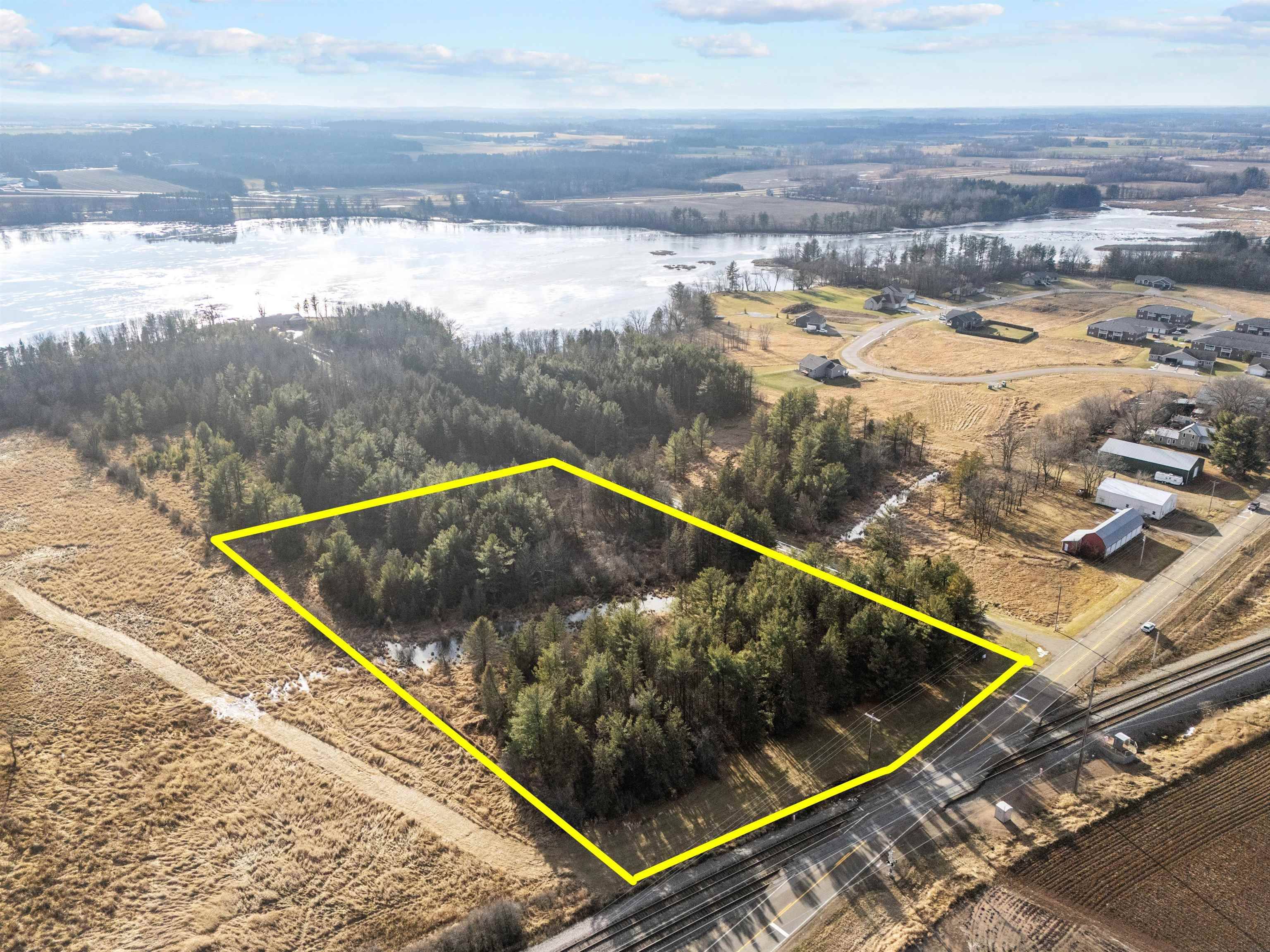 Weyauwega, WI 54983,M BEHM AVE #8
