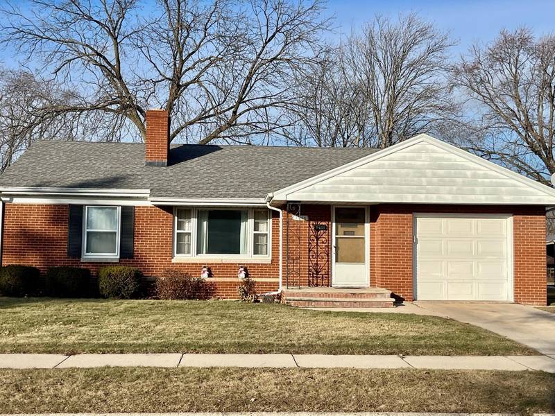 2045 PREBLE AVE, Green Bay, WI 54302