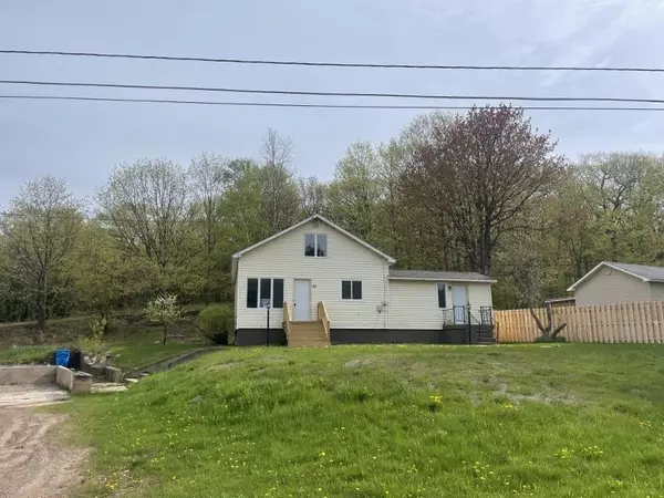 Negaunee, MI 49866,83 CO RD 480