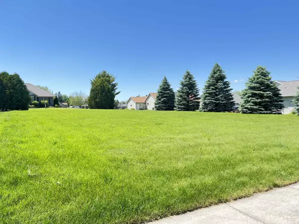 LISA LN #30, New Holstein, WI 53061