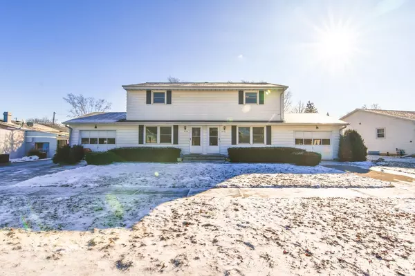 414 WESTPLAIN DR, Green Bay, WI 54303