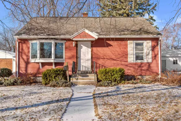 230 S SEYMOUR ST, Fond Du Lac, WI 54935-4714