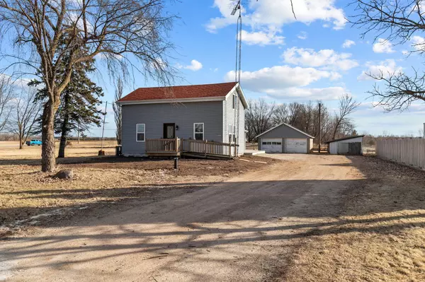 Omro, WI 54963,3482 BRADLEY RD