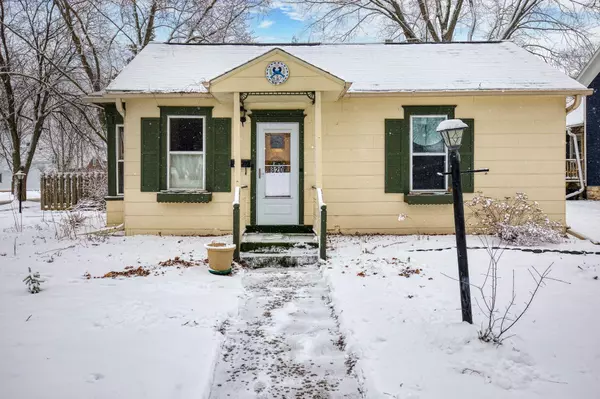 820 JAMES ST, De Pere, WI 54115