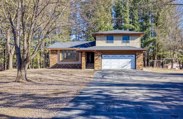 E8654 PINE VALLEY LN, Fremont, WI 54940