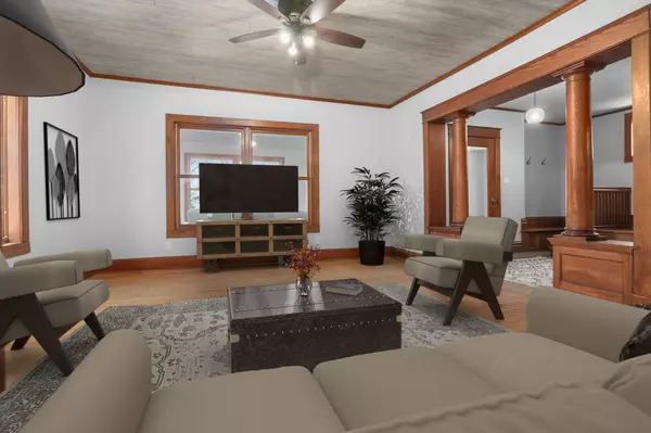 Wrightstown, WI 54180-1151,433 TURNER ST