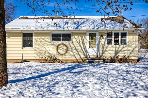 1406 NORTH ST, Neenah, WI 54956