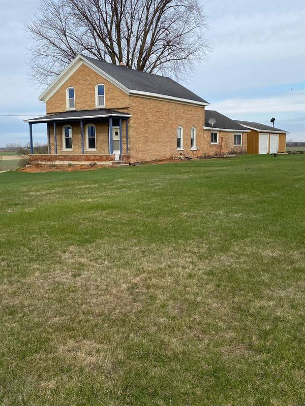 2120 MID VALLEY DR, De Pere, WI 54115-9406