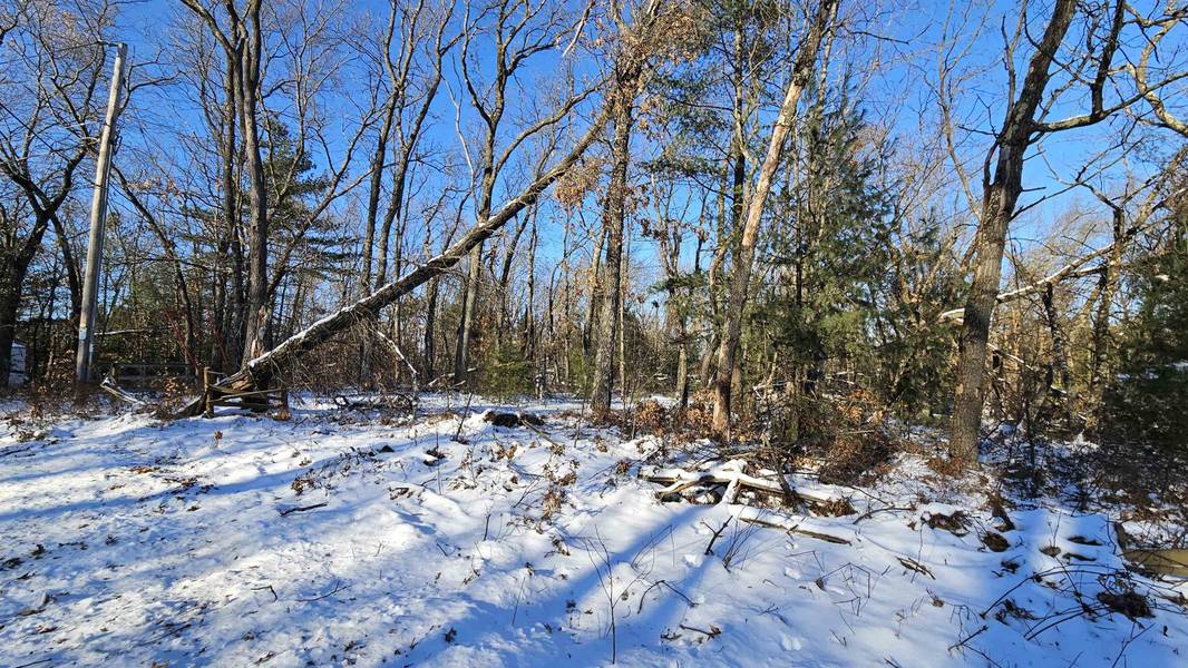 W1730 BIG SKY CT #24, Keshena, WI 54135-9570