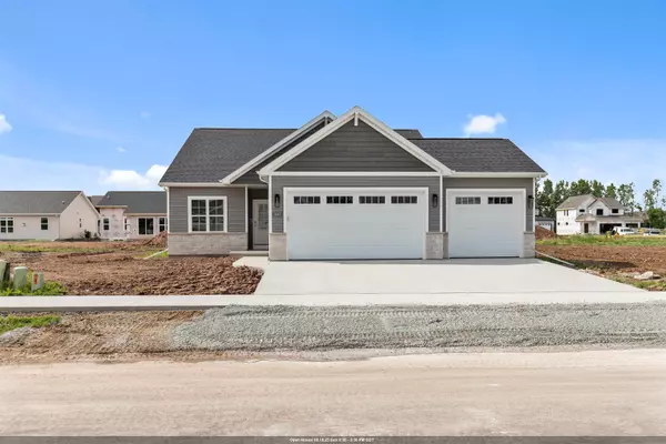 3687 CALLALILLY LN, Appleton, WI 54913