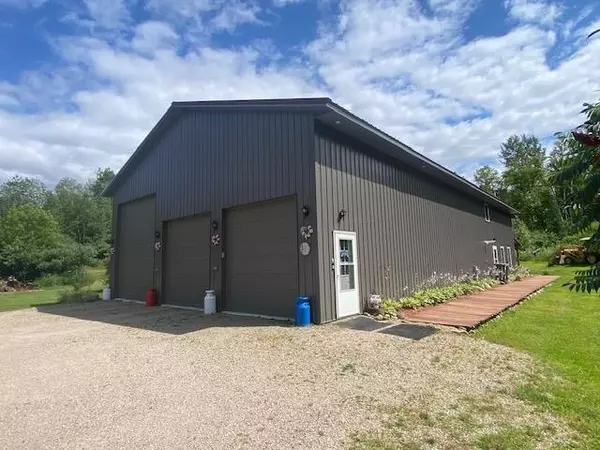 Mountain, WI 54149-9718,14854 OLD 32 RD