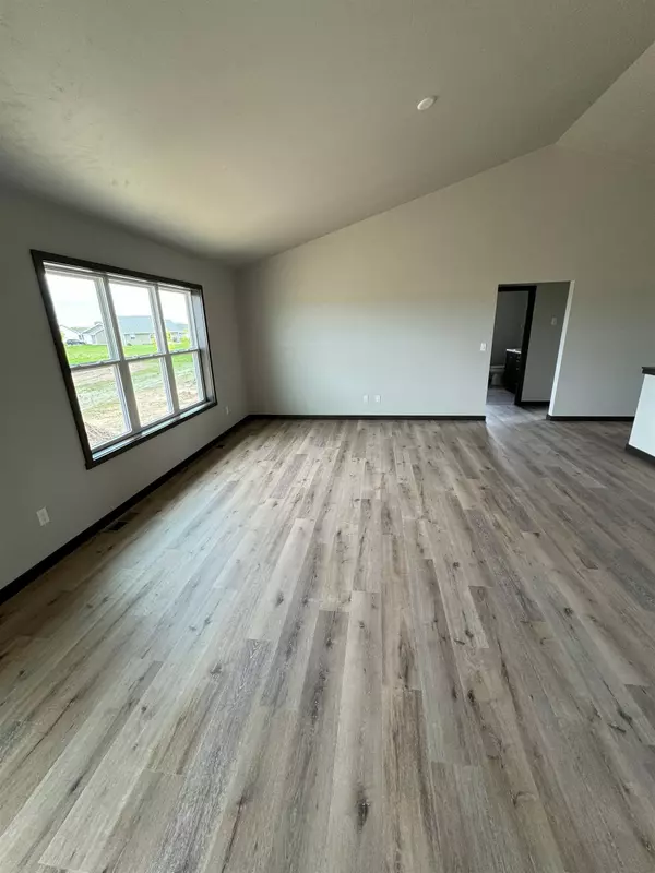 Pulaski, WI 54162-0000,851 JOEANNA WAY