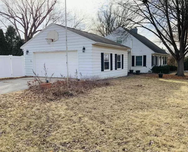 Green Bay, WI 54301,101 ARROWHEAD DR