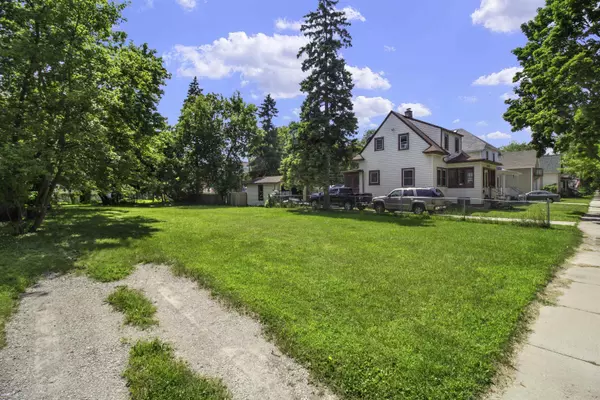 Green Bay, WI 54301,1274 CHERRY ST