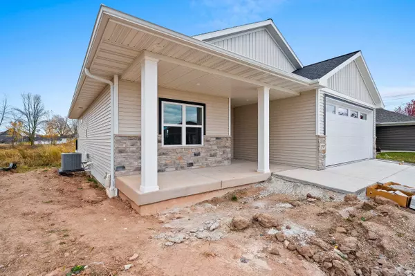 Green Bay, WI 54311,1797 ANNA CT