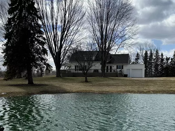 Little Suamico, WI 54141,4408 SAMPSON RD