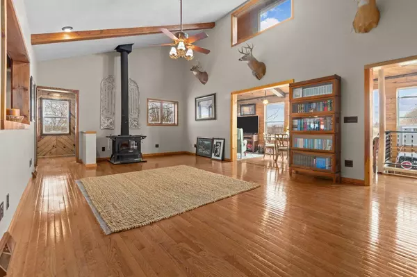 Tigerton, WI 54486-8760,N3991 MAPLE LN