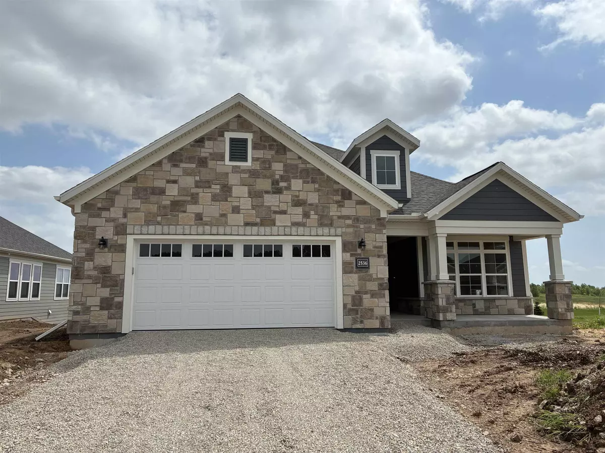 Appleton, WI 54913,2536 E BALDEAGLE DR