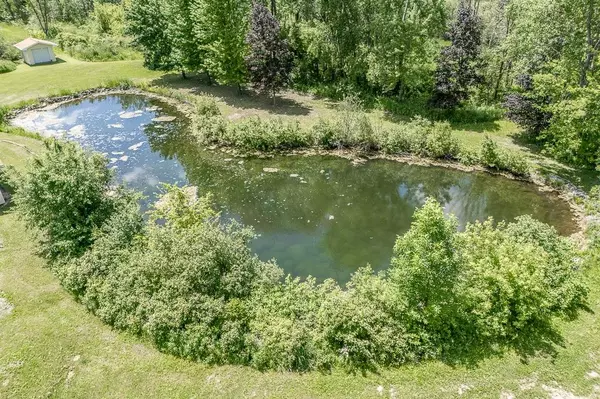 Hortonville, WI 54944-9732,W6476 MIDWAY RD