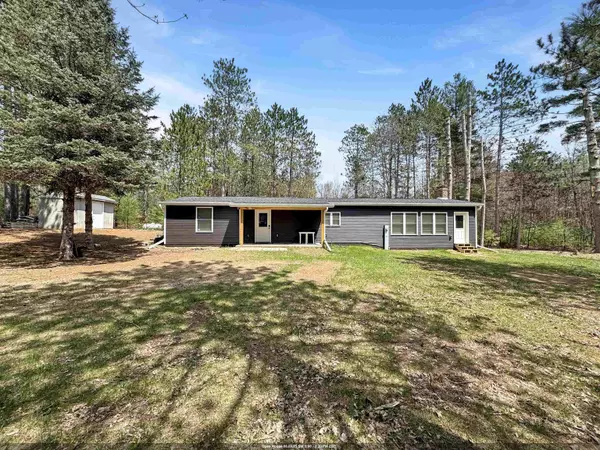 W11490 BOAT LANDING 7 RD, Athelstane, WI 54104