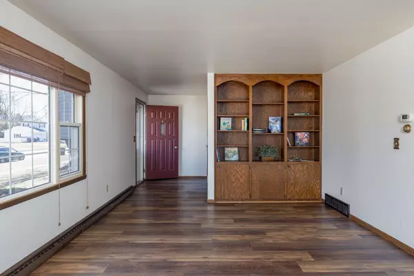 Oshkosh, WI 54901,2123 FAIRVIEW ST