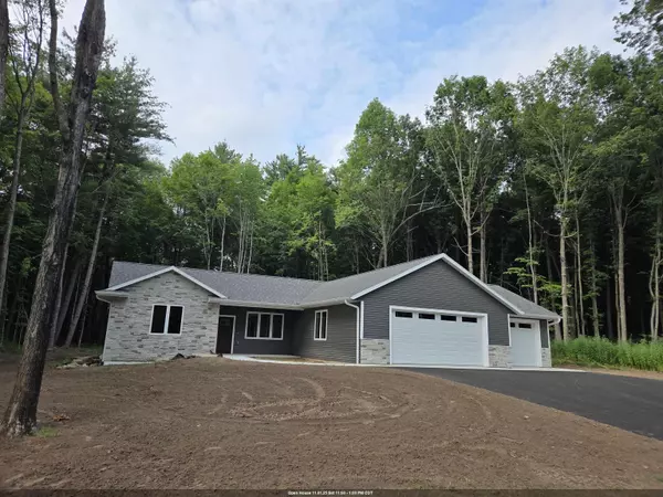 133 THOMAS AVE, Shawano, WI 54166-5501