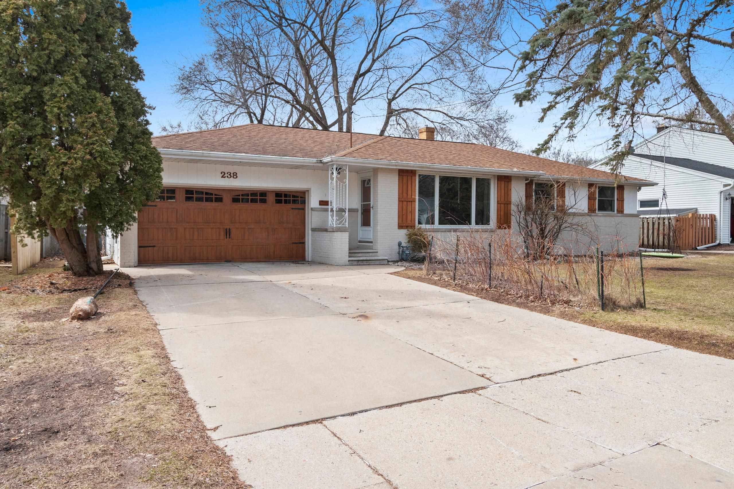 238 GRAASS ST, Green Bay, WI 54301