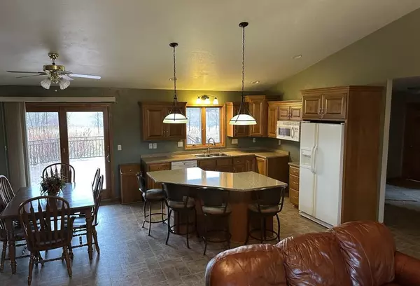 Kaukauna, WI 54130,3601 FIELDCREST DR