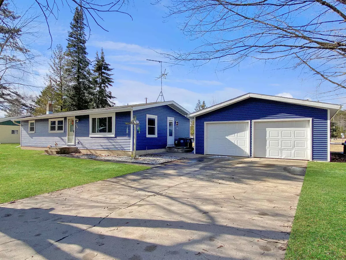 Marion, WI 54950-9513,420 MUCH ST