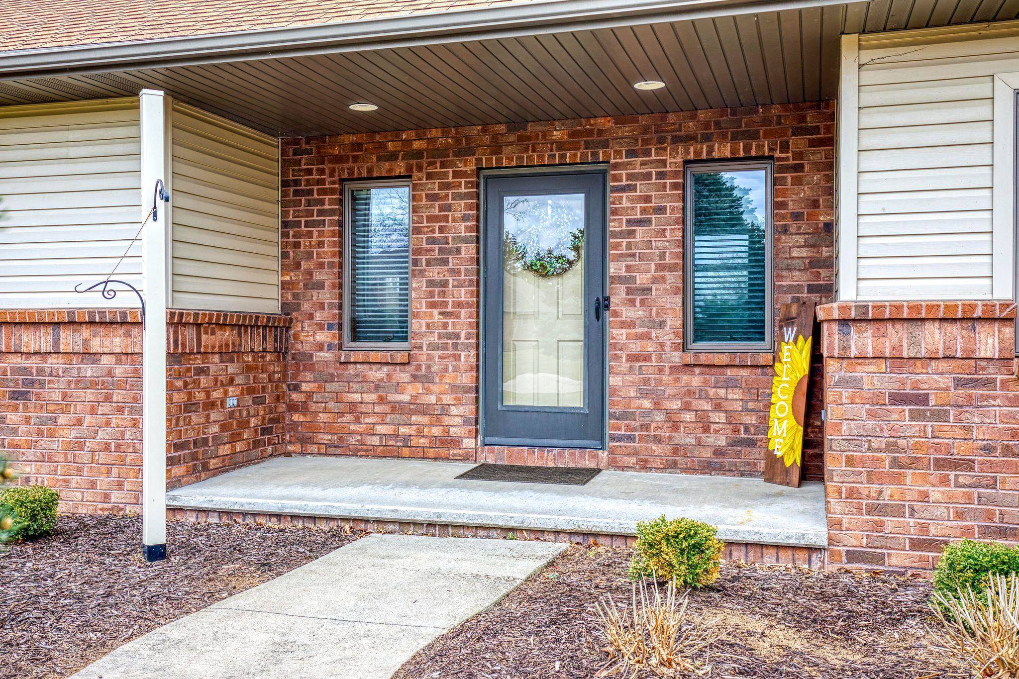 Neenah, WI 54956,3051 BUTTERCUP RD