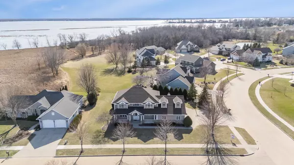 Oshkosh, WI 54904,3895 SHOREBIRD CT