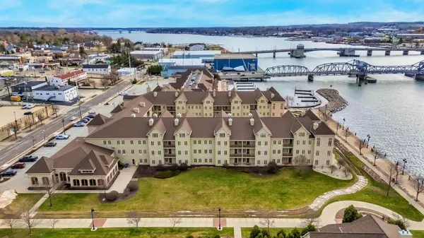 Sturgeon Bay, WI 54235,107 N 1ST AVE #343/345/347