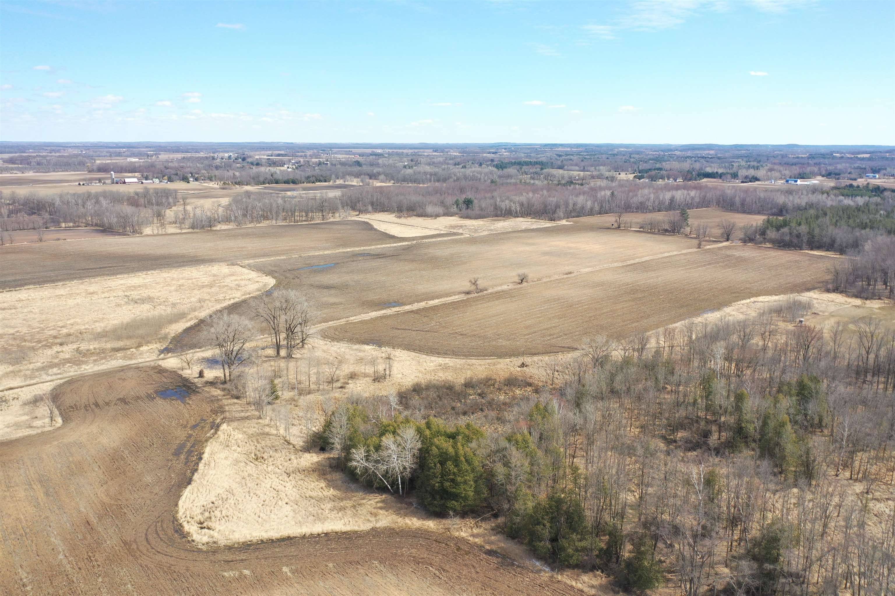 New London, WI 54961,POEHLMAN RD