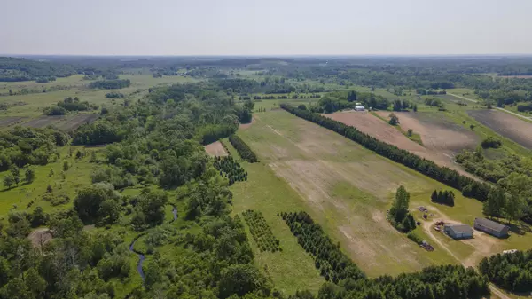 Neshkoro, WI 54960,N302 24TH AVE
