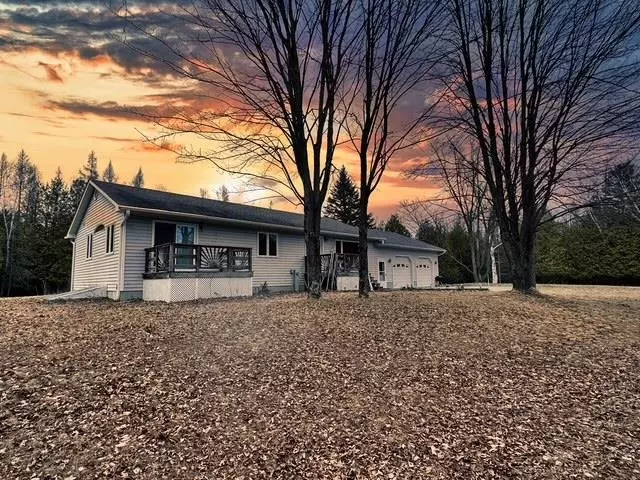 N3475 COUNTY ROAD 577, Wallace, MI 49858