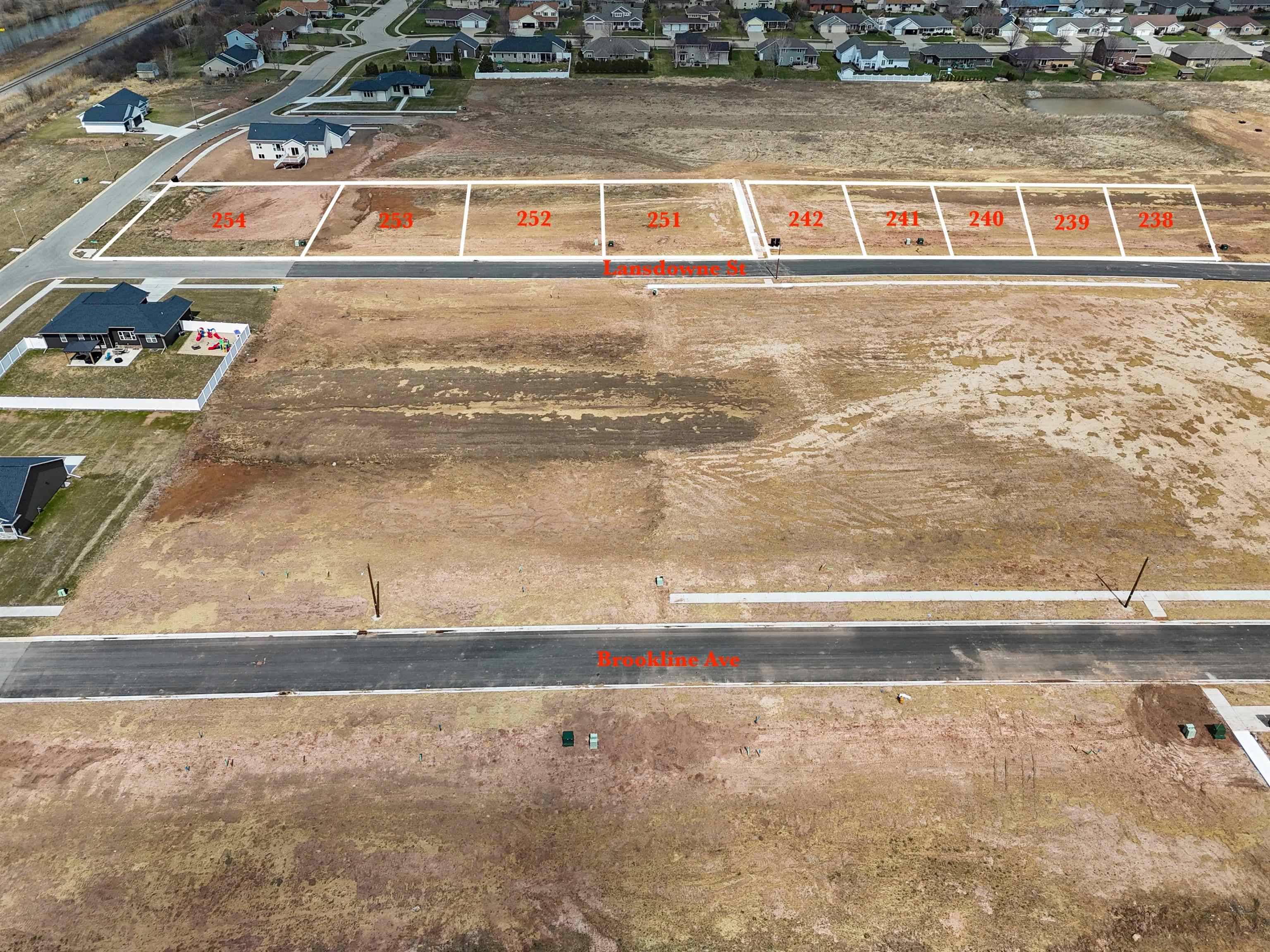 334 LANSDOWNE ST #238, De Pere, WI 54115