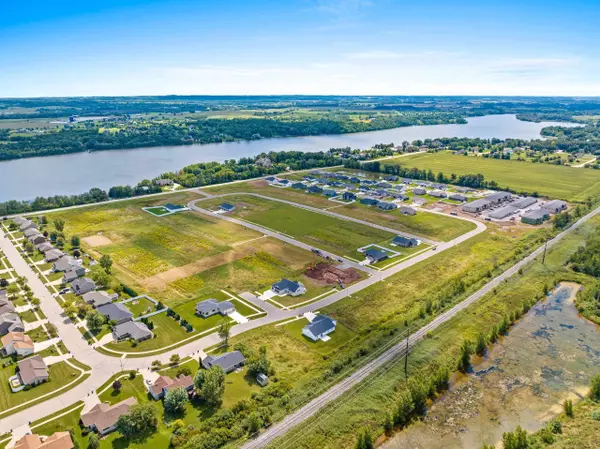 De Pere, WI 54115,347 BROOKLINE AVE #217