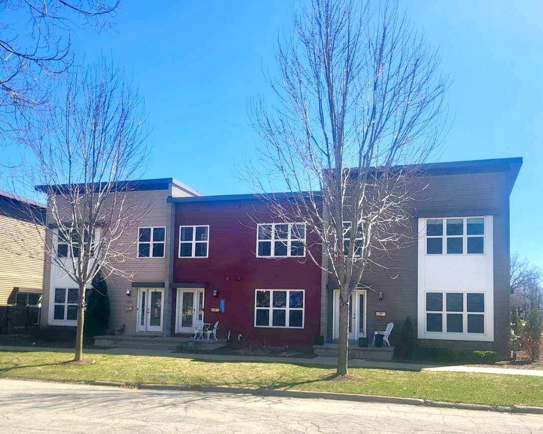 302 N VAN BUREN ST, Green Bay, WI 54301
